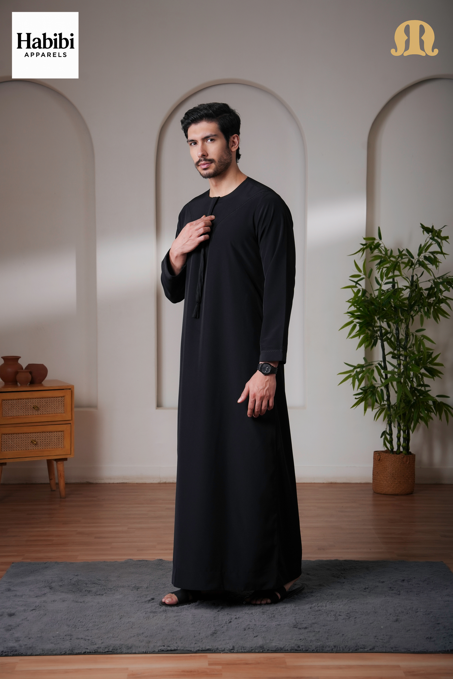 Yalin Emrati Black Thobe Mens