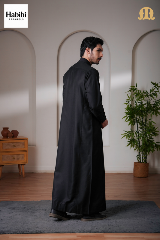 OZ Premium Saudi Striped Black Thobe Mens