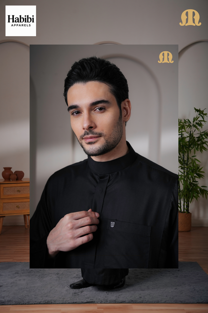 Kurvig Saudi 2.0 Black Thobe Mens