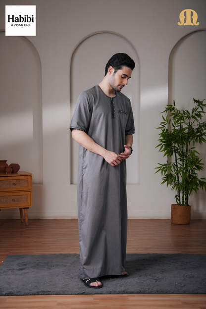 Grey Jazeb Half Sleeve Thobe Men