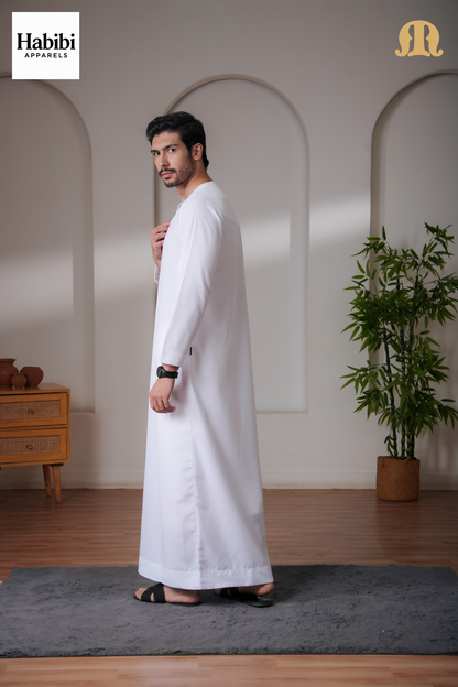 Yalin Emrati White Thobe Mens