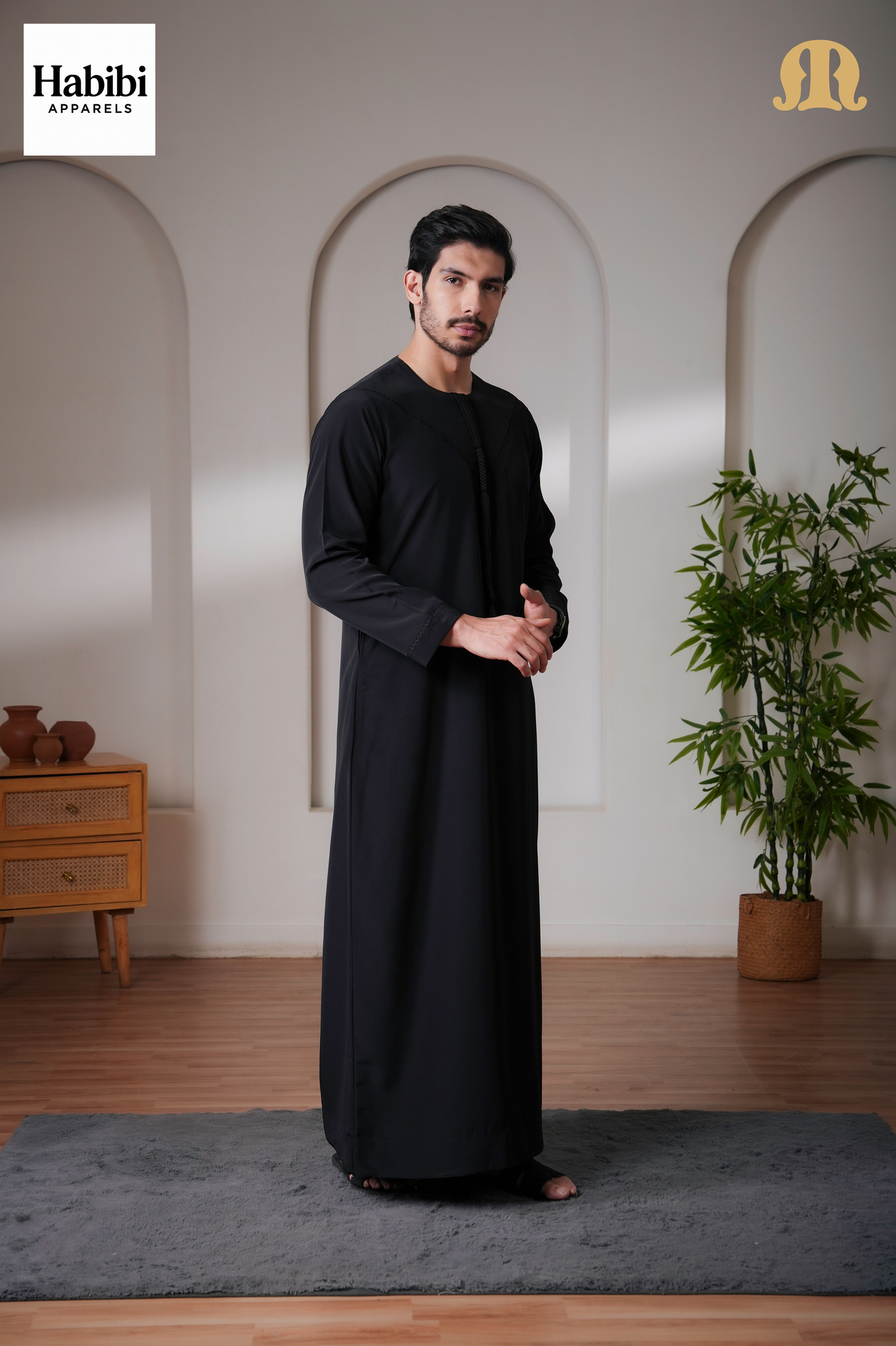 Yalin Emrati Black Thobe Mens