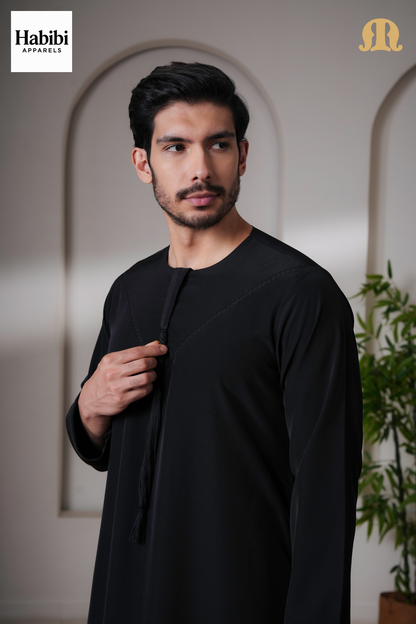 Yalin Emrati Black Thobe Mens
